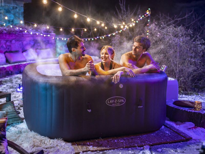 Надувний СПА-басейн Bestway Lay-Z-Spa Maldives 6001U, 201x201 см, Wi-Fi, гідро/аеромасаж 6001U фото